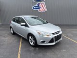 Used 2013 Ford Focus SE w/ SE Winter Pkg image 3