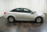 Used 2013 Chevrolet Cruze LS image 4