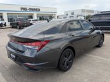 Used 2021 Hyundai Elantra SEL image 3