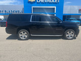 Used 2015 Chevrolet Suburban LT w/ Luxury Package image 2
