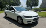 Used 2018 Chevrolet Malibu LT image 3