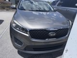 Used 2016 Kia Sorento LX image 2