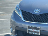 Used 2017 Toyota Sienna SE image 5
