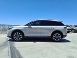 Used 2022 Lincoln Corsair Reserve w/ Equipment Group 201A image 3