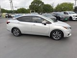 Used 2020 Nissan Versa SV image 5
