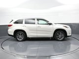 Used 2018 Toyota Highlander XLE image 5