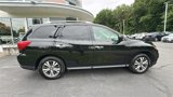 Used 2019 Nissan Pathfinder SV image 5