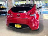 Used 2012 Hyundai Veloster w/ Style Pkg image 4