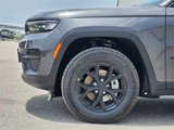 New 2025 Jeep Grand Cherokee Altitude image 5
