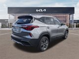 Certified 2022 Kia Seltos LX image 4