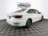 Used 2021 Volkswagen Jetta SE w/ SE Cold Weather Package image 2