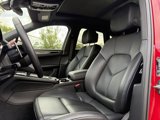 Used 2024 Porsche Macan image 5