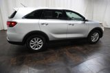 Used 2019 Kia Sorento LX image 4