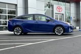 Used 2017 Toyota Prius Three image 3