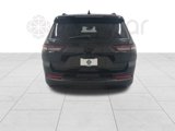 Used 2023 Jeep Grand Cherokee L Laredo image 4