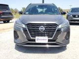 Used 2024 Nissan Kicks SR image 2