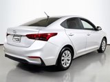 Used 2022 Hyundai Accent SE image 4