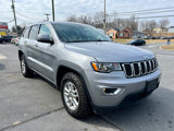 Used 2019 Jeep Grand Cherokee Laredo image 3
