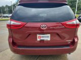 Certified 2017 Toyota Sienna LE image 4