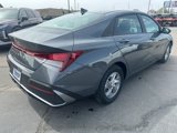 Used 2025 Hyundai Elantra SE image 3
