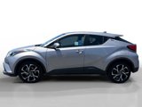 Used 2018 Toyota C-HR XLE image 2