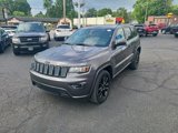 Used 2019 Jeep Grand Cherokee Altitude image 2