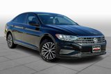 Used 2019 Volkswagen Jetta SE image 2