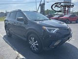 Used 2018 Toyota RAV4 LE image 3