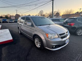 Used 2018 Dodge Grand Caravan SXT image 3