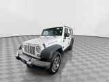 Used 2016 Jeep Wrangler Unlimited Rubicon w/ Connectivity Group image 4