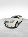 Used 2009 Nissan Rogue SL w/ Premium Pkg image 3