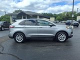 Used 2024 Ford Edge SEL image 2