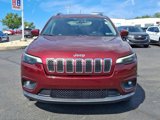Used 2019 Jeep Cherokee Latitude Plus image 2