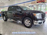 Used 2019 Nissan Titan SV image 3