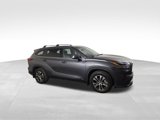 Used 2021 Toyota Highlander XLE image 5