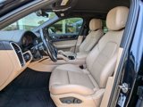 Used 2022 Porsche Cayenne Coupe image 5