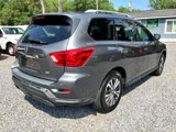 Used 2018 Nissan Pathfinder SV w/ Cargo Package image 4
