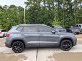 Used 2022 Volkswagen Taos SE image 4
