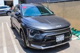 Certified 2023 Kia Niro EX Touring image 2