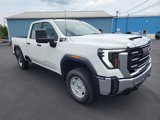 New 2024 GMC Sierra 2500 Pro image 2