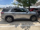 Used 2022 Nissan Pathfinder SV image 4