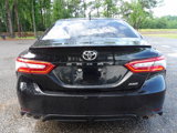 Used 2019 Toyota Camry XSE image 3