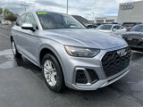 Used 2022 Audi Q5 2.0T Premium w/ Convenience Package image 2