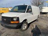 Used 2016 Chevrolet Express 2500 image 3