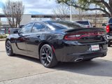 Used 2019 Dodge Charger SXT image 3