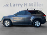 Used 2017 Jeep Grand Cherokee Laredo w/ Quick Order Package 2BE image 2