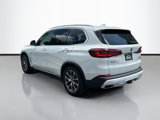 Used 2021 BMW X5 sDrive40i w/ Convenience Package image 3