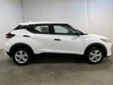 New 2025 Nissan Kicks Play S image 2