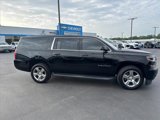 Used 2017 Chevrolet Suburban LT image 5