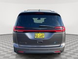 Used 2021 Chrysler Pacifica Touring-L w/ Uconnect Theater Family Group image 4